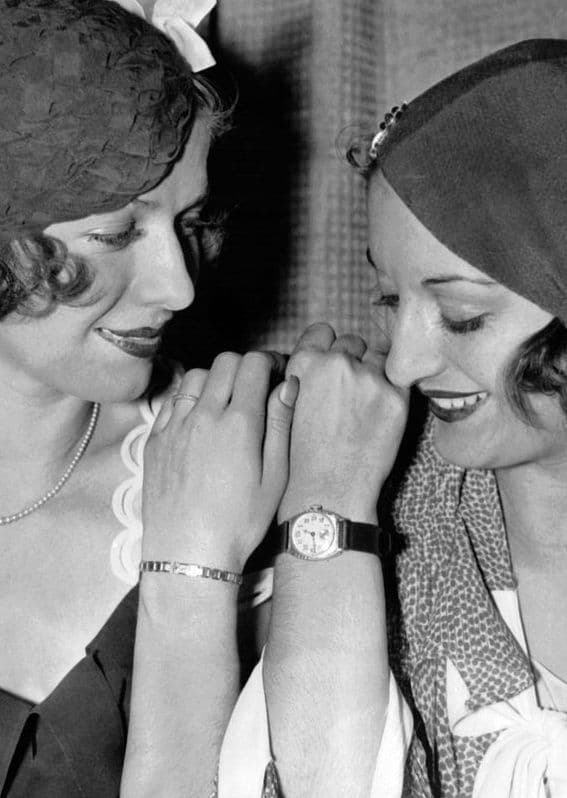 The Evolution of Women's Wristwatches: A Journey Through Time